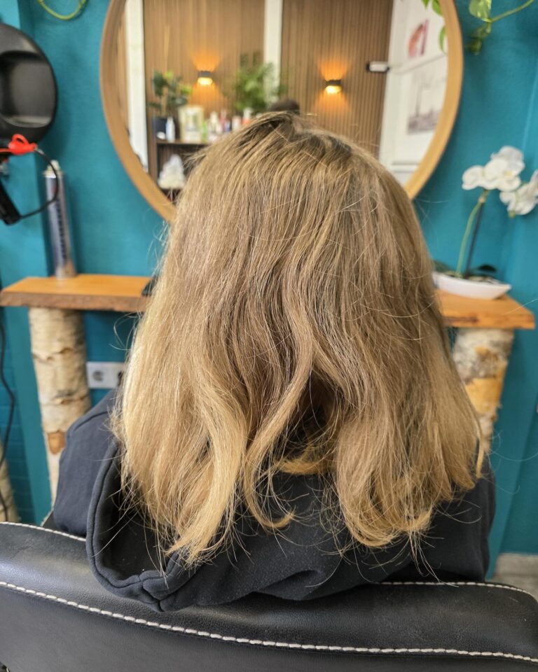 Instagram post from friseurparis. This post is in position 12.