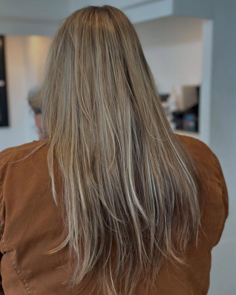Instagram post from friseurparis. This post is in position 8.